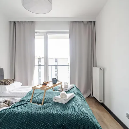 Apartment Mogilska Family - Hosty Collection *