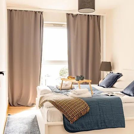 Mogilska Family - Hosty Collection Apartment Krakow