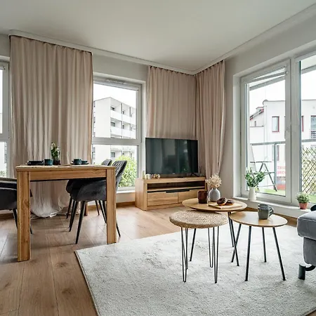 Apartment Mogilska Family - Hosty Collection